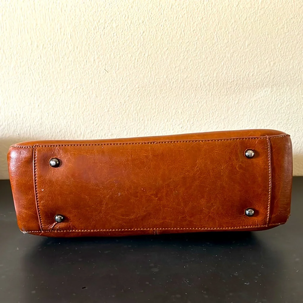 Purse - Picture 3 of 6